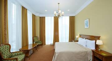 Полулюкс в Гостинице Soft Hotel